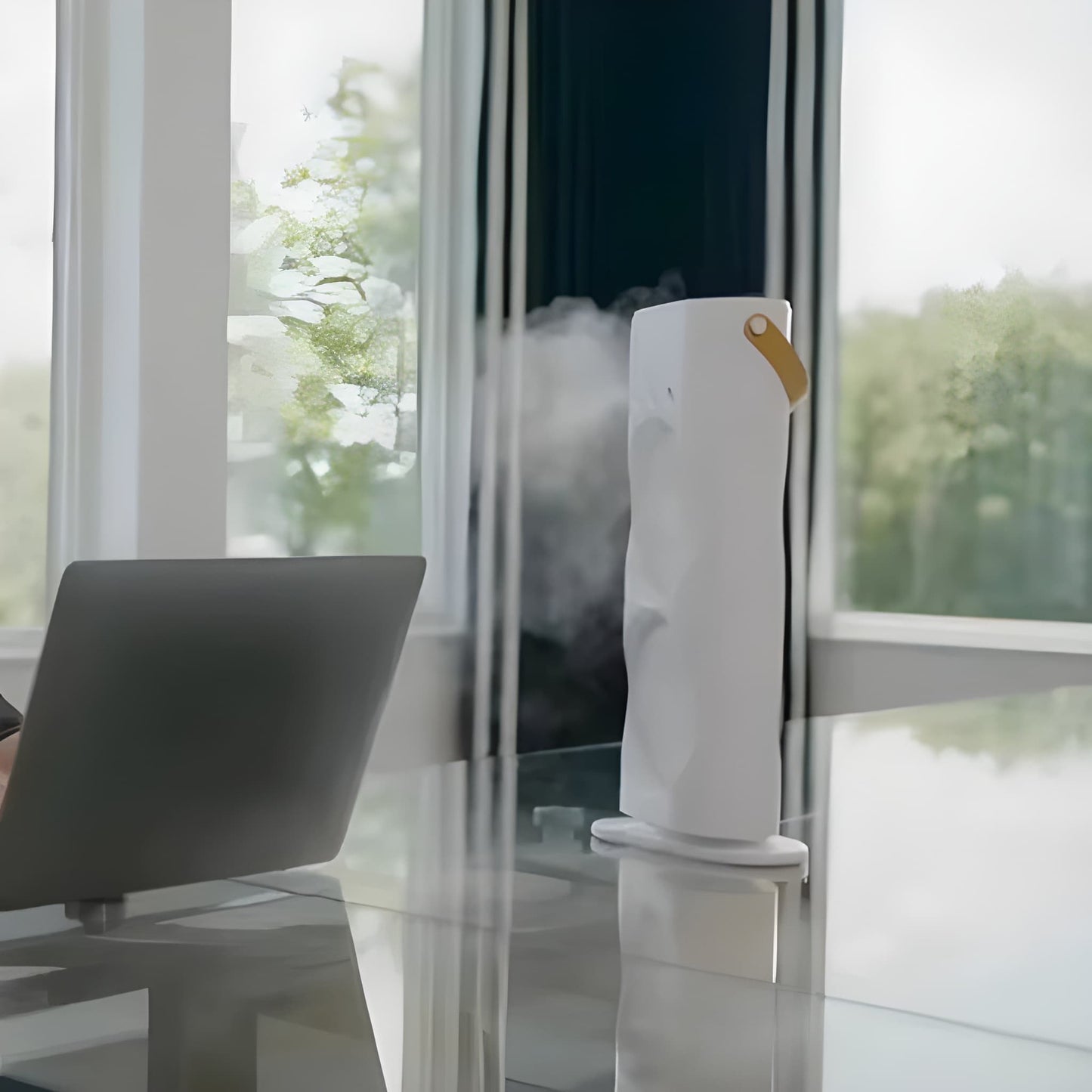BreezeFlow™ – Ventilateur Humidificateur RGB.